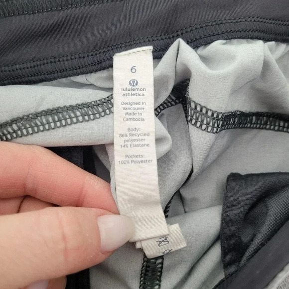 LULULEMON Grey kick it chicks light weight breathable jogger pants size 6 - Picture 3 of 6